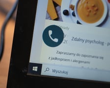 <p>Żeby połączyć sie z psychologiem, wystarczy kliknąć w ikonkę.</p>