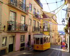 <p class="MsoNormal">Z Wrocławia | w środę 11 lutego o godzinie 15:20</p>
<p class="MsoNormal">Z Lizbony | w niedzielę 15 lutego o godzinie 9:20</p>
<p class="MsoNormal">Cena | 726 PLN</p>
<p class="MsoNormal">Linia | Ryanair</p>