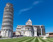 <p class="MsoNormal">Z Wrocławia | w piątek 13 lutego o godzinie 14:35</p>
<p class="MsoNormal">Z Pizy | w piątek 20 lutego o godzinie 16:50</p>
<p class="MsoNormal">Cena |<span style="mso-spacerun: yes;">&nbsp;</span>328 PLN</p>
<p class="MsoNormal">Linia | Ryanair</p>