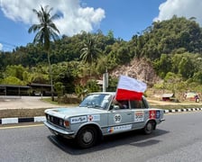 <p>Jeden z Fiat&oacute;w w drodze</p>