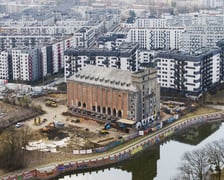 <p>Remont elewatora zbożowego na Kleczkowie we Wrocławiu - początek prac</p>