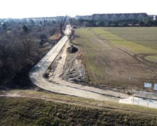 Widok na budowę ulicy Trawowej