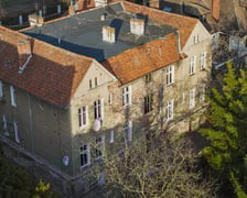 <p>Jarzębinowa 13</p>