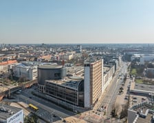 <p>Tak w trakcie rozbi&oacute;rki wyglądają Arkady Wrocławskie</p>