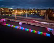 Podświetlony Most Uniwersytecki - 8.04.2026 r.