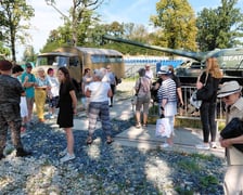Społeczne Muzeum Militarne we Wrocławiu startuje z nowym sezonem 2026. Na zdjęciach ekspozycje Muzeum