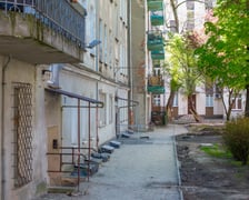 <p>Prace na podw&oacute;rku w obrębie Szczęśliwej, Lwowskiej, Pereca i Jemiołowej</p>