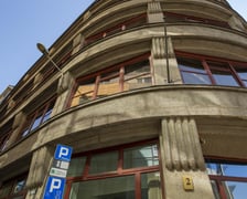 <p>Biurowiec Hansa Poelziga przy ul. Ofiar Oświęcimskich</p>