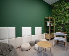 <p>Pok&oacute;j Ciszy we wrocławskiej Akademii Muzycznej</p>