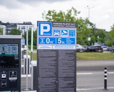 <p>Od 1 czerwca obowiązują opłaty za parkowanie pod centrum handlowym Magnolia Park</p>