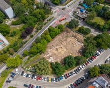 Na skwerze przy ul. Rybackiej prowadzone są prace archeologiczne