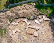 Na skwerze przy ul. Rybackiej prowadzone są prace archeologiczne