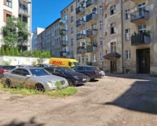 <p>Podw&oacute;rko między ulicami Kościuszki, Pułaskiego, Komuny Paryskiej i Prądzyńskiego</p>