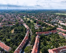 <p>Osiedla Biskupin-Sępolno-Dąbie-Bartoszowice, widok z drona. Lipiec 2026</p>