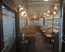 <p>Skład Konstal NND z Krakowa we Wrocławiu. Wnętrze tramawju.</p>