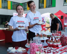 Zbiórka krwi przed kliniką Przylądek Nadziei we Wrocławiu, 1.08.2026 r.