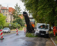 Trwa remont ul. Gajowickiej na odcinku od Al. Hallera do Racławickiej, 10.08.2026 r.