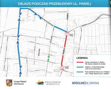 Mapa przedstawia trasę objazdu zamkniętej na czas remontu ulicy Pawiej