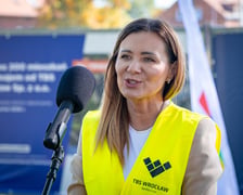 <p>Iwona Gosa, symboliczny początek budowy TBS-u Wrocław na Brochowie, 28 września 2026</p>