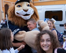 Piknik ?Bezpieczna droga do szkoły? przed Dworcem Głównym PKP we Wrocławiu