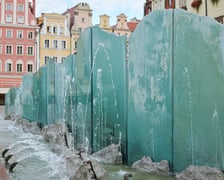 Fontanna na pl. Gołębim zostanie wyremontowana. Zarząd Dróg i Utrzymania Miasta szuka wykonawcy