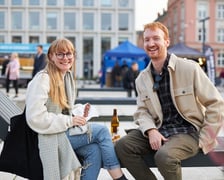 Na zdjęciu uczestnicy Wrocławskiego Oktoberfest 2022 na placu Nowy Targ