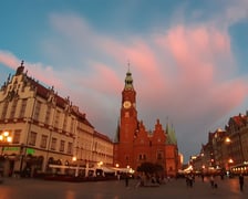 różowe niebo nad Wrocławiem
