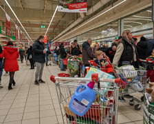 Niedziela handlowa w Auchan Bielany - 18 grudnia 2022