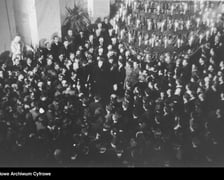 Sylwester w PRL-u. Na zdjęciu uczestnicy zabawy. Bal członków rządu w 1946-47 r.