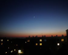 <p>Na zdęciu Jowisz i Wenus</p>