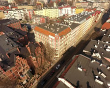 <p>Na zdjęciu: sprzedana przez miasto kamienica przy. ul. Poniatowskiego 6</p>