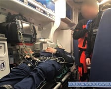 Zdjęcie z akcji ratowania osób z zadymionego budynku na Wojszycach