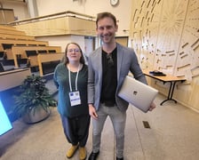 Dominika Pilak-Zadworna,  nauczycielka fizyki i matematyki z Wrocławia, odwiedziła Europejską Organizację Badań Jądrowych CERN w Genewie