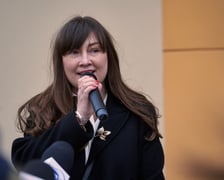 Odsłonięcie figurek dwóch krasnali - Wolontariusza i Uchodźczyni. Wrocław, 24.03.2023