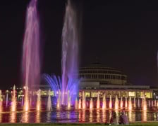 <p>Pokaz Wrocławskiej Fontanny Multimedialnej</p>
