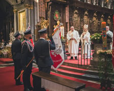 Uroczystość  nadania sztandarów odbyła się 19 maja, w piątek, we Wrocławiu