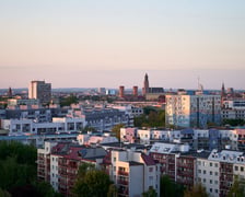 Panorama Wrocławia. Zdjęcie z 13 piętra budynku w centrum miasta.