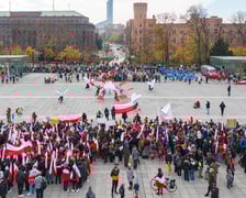 11 listopada we Wrocławiu - parada i marsz. Zobaczcie zdjęcia z ziemi i powietrza