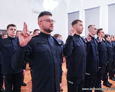 Ślubowanie nowych dolnośląskich policjantów we Wrocławiu