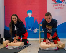 Pomaganie przez ratowanie. Akcja WOŚP w centrum handlowym Magnolia, 13.01.2024