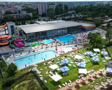 <p>Baseny zewnętrzne w aquaparku przy ul. Borowskiej</p>