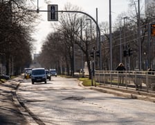 Ulica Powstańców Śląskich w styczniu 2024
