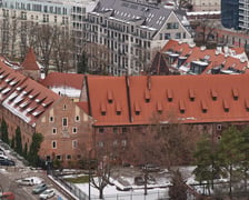 <p>Arsenał. Panorama Wrocławia - widok z kościoła św. Elżbiety</p>