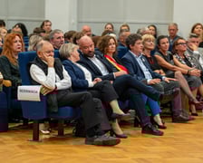 <p>Uroczystość wręczenia dyplom&oacute;w w ramach &bdquo;Wrocławskiego Programu Wspierania Uzdolnionych &ndash; PROMOVERE TALENTA&rdquo; w auli Liceum Og&oacute;lnokształcącego nr XIV</p>
