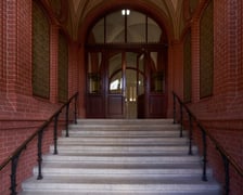 Wnętrza dawnej Kliniki Chururgii Uniwersytetu Medycznego we Wrocławiu