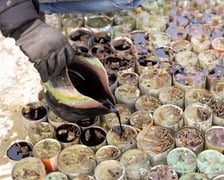 <p>Produkcja świec okopowych</p>