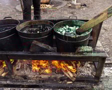 <p>Produkcja świec okopowych</p>