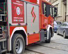 <p>Pożar samochodu dostawczego na ul. Gepperta we Wrocławiu</p>