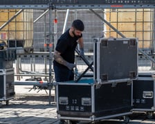 W Rynku budują scenę na 23. bicie Gitarowego Rekordu Świata