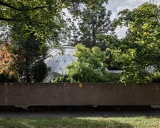 <p class="MsoNormal">Dom Igloo, zdjęcie z wystawy &bdquo;Kształt marzeń. Architektura Witolda Lipińskiego&rdquo; Muzeum Architektury we Wrocławiu</p>